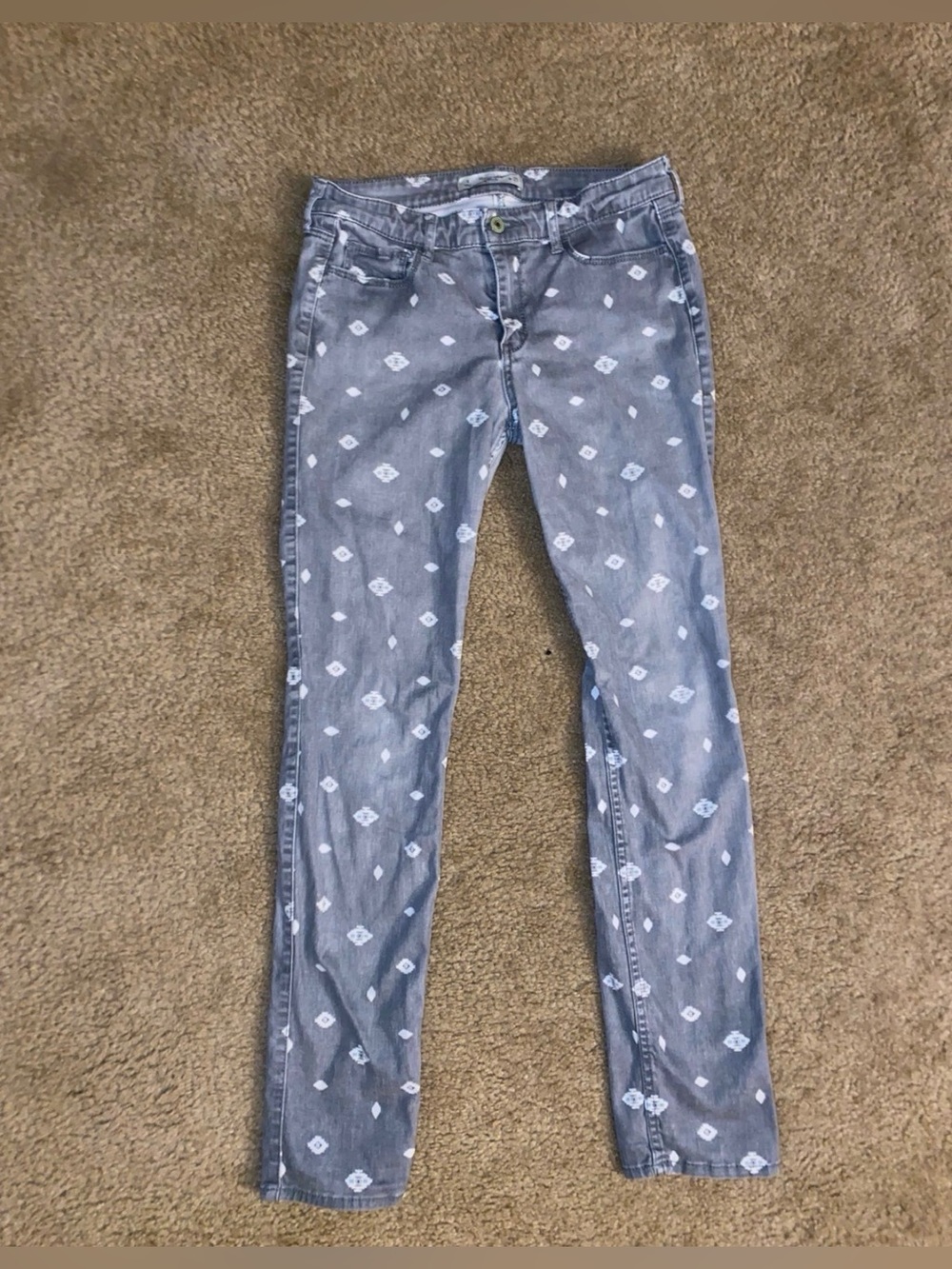 Juniors Abercrombie and Fitch jeans